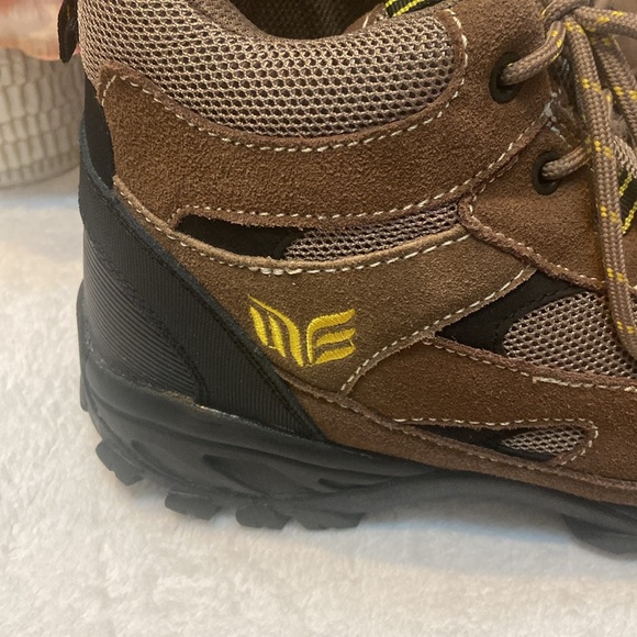 MT EMEY 9703 Size 12 Width D Mens Outdoor Walking High Top Boot - Picture 3 of 10